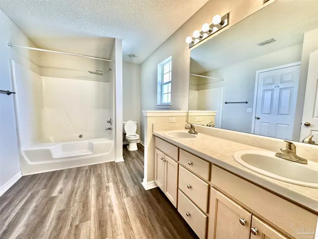 $1,895 | 3331 Two Sisters Way, Pensacola, FL 32505