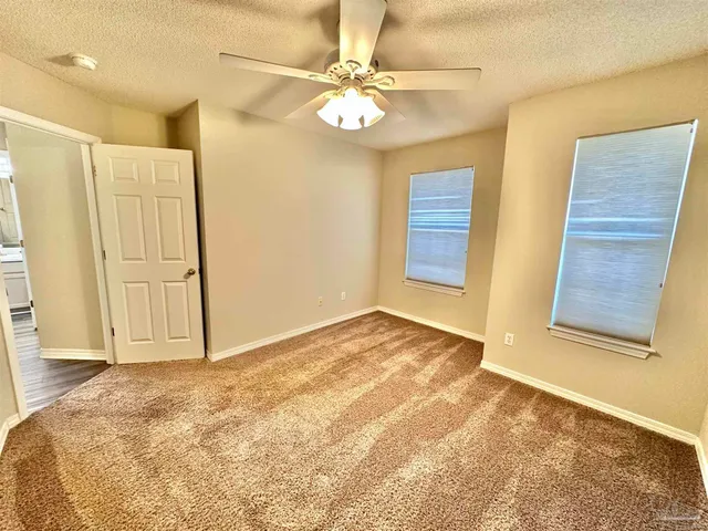 $1,895 | 3331 Two Sisters Way, Pensacola, FL 32505