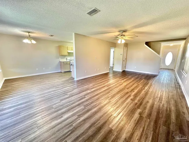 $1,895 | 3331 Two Sisters Way, Pensacola, FL 32505