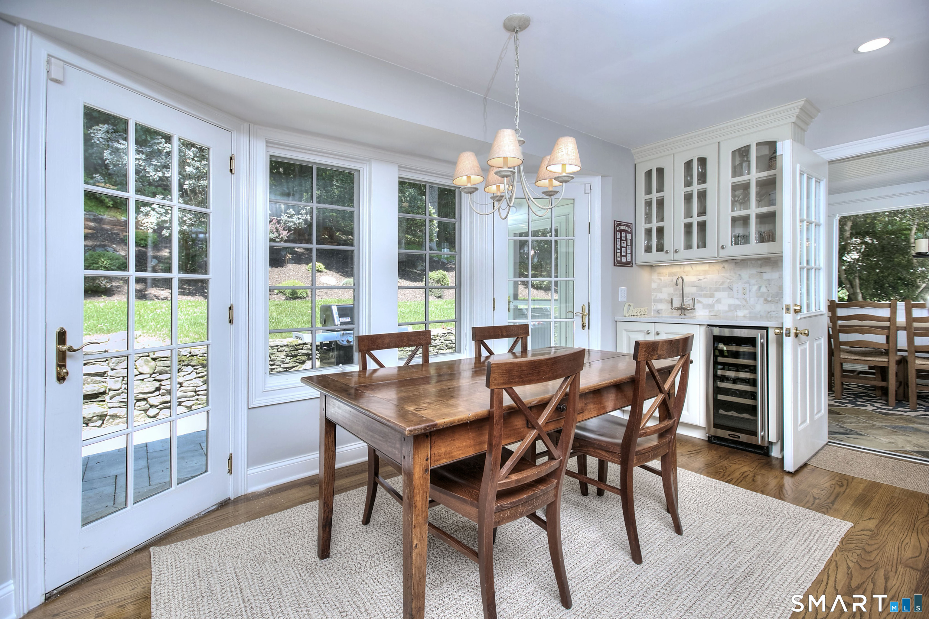 485 Mountain Laurel Road Fairfield, CT 06824 - Photo 12 of 40