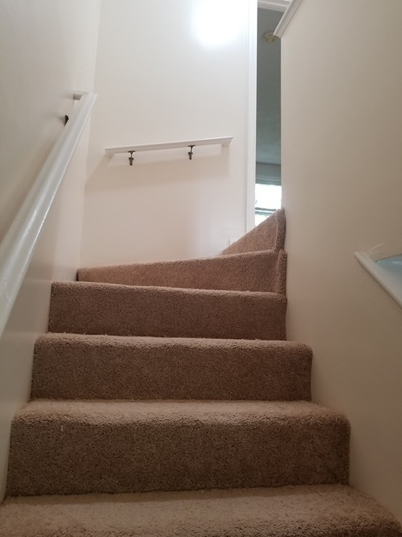 170 Pilgrim Road, Unit 170 Haverhill, MA 01832 - Photo 7 of 18 Gallery Image 7