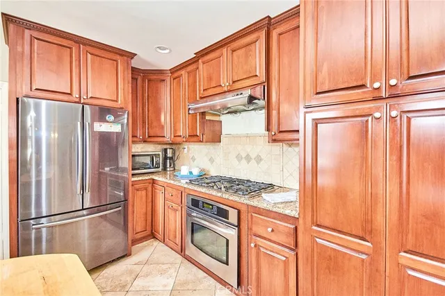 $1,899,000 | 784 Eaton Drive, Pasadena, CA 91107