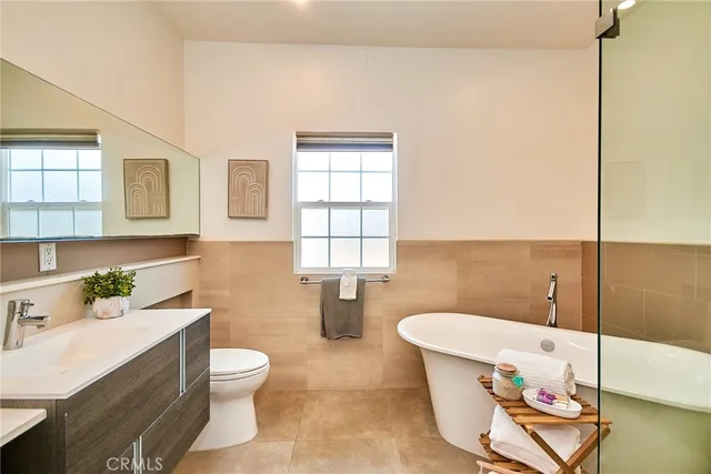 $1,899,000 | 784 Eaton Drive, Pasadena, CA 91107