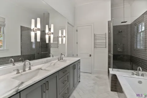 $599,500 | 4025 Perkins Lane, Baton Rouge, LA 70808