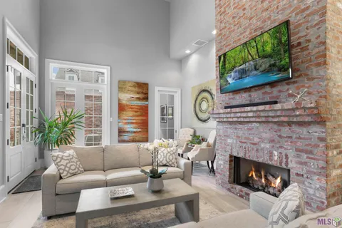 $599,500 | 4025 Perkins Lane, Baton Rouge, LA 70808