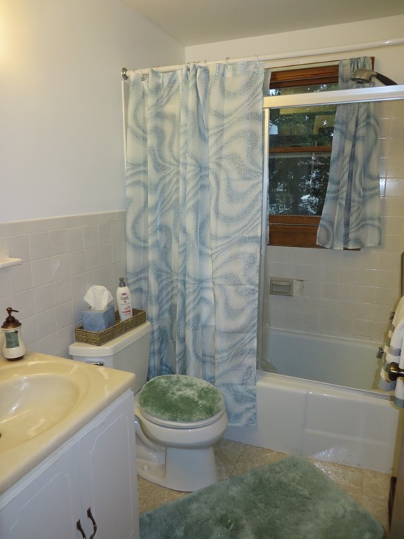 54 Ridge Road Holliston, MA 01746 - Photo 16 of 24 Gallery Image 16
