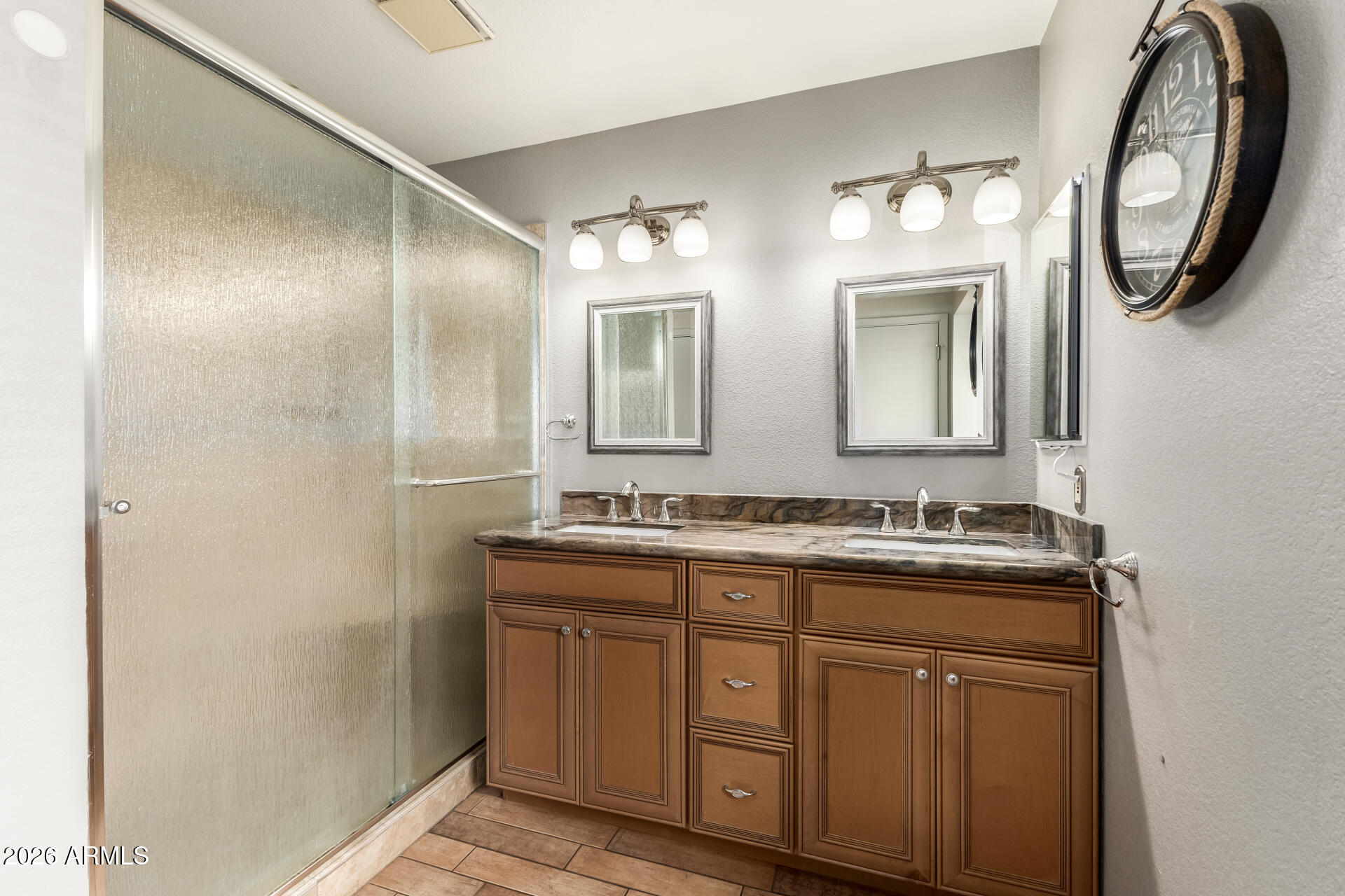 10753 West Ruth Avenue Peoria, AZ 85345 - Photo 17 of 30 20 - Ruth