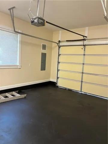 $2,700 | 363 North O Hammond Highway, New Orleans, LA 70124