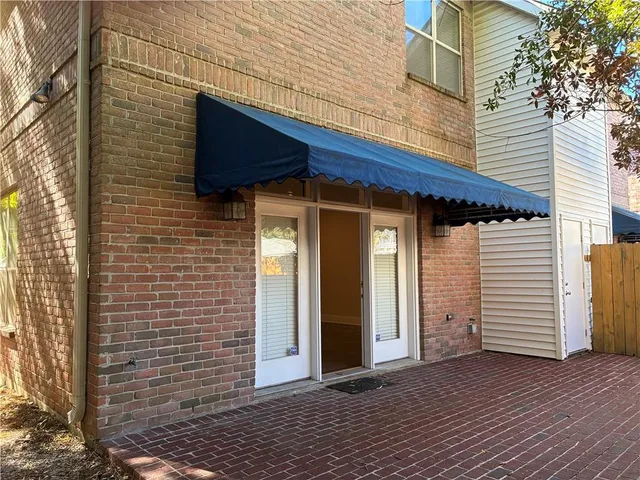 $2,700 | 363 North O Hammond Highway, New Orleans, LA 70124