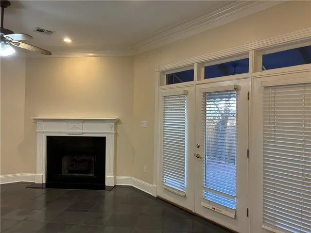 $2,700 | 363 North O Hammond Highway, New Orleans, LA 70124