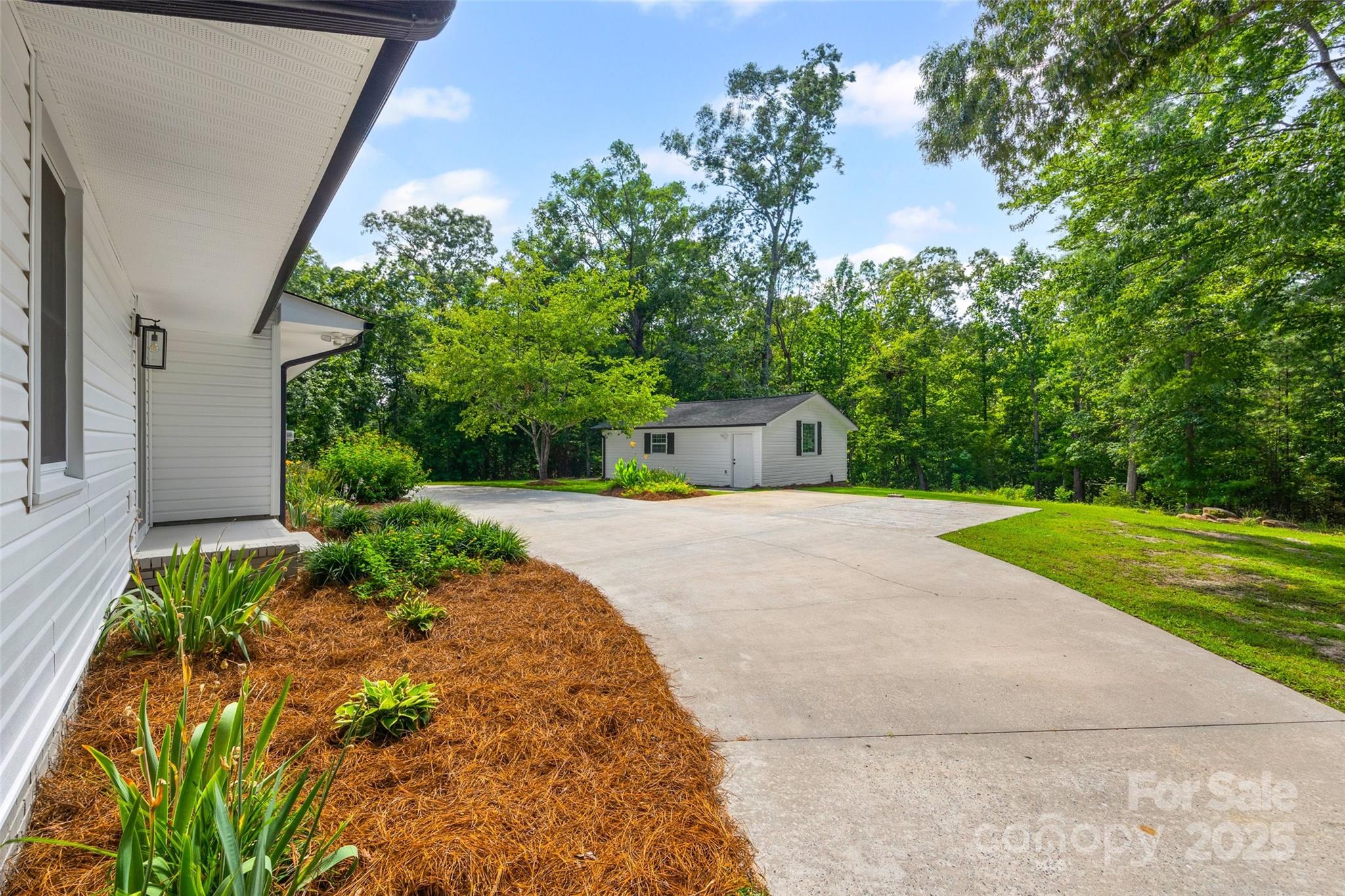 1582 Cornwell Road Blackstock, SC 29014 - Photo 14 of 27