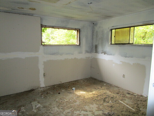 190 Youngblood Road Southeast Milledgeville, GA 31061 - Photo 13 of 37 a view of a room with window