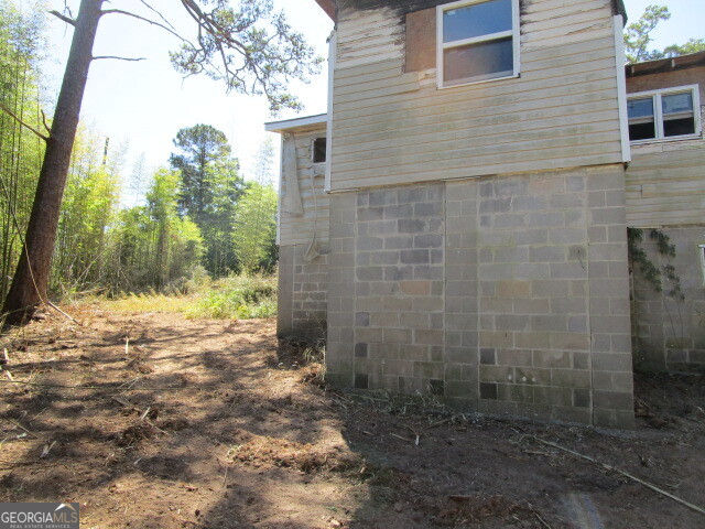 190 Youngblood Road Southeast Milledgeville, GA 31061 - Photo 26 of 37 a view of a backyard of a house