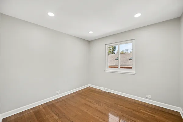 $499,900 | 507 Kenilworth Avenue, Glen Ellyn, IL 60137