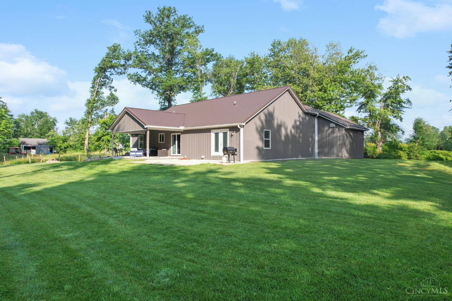 6226 Hunt Road Blanchester, OH 45107 - Photo 9 of 53