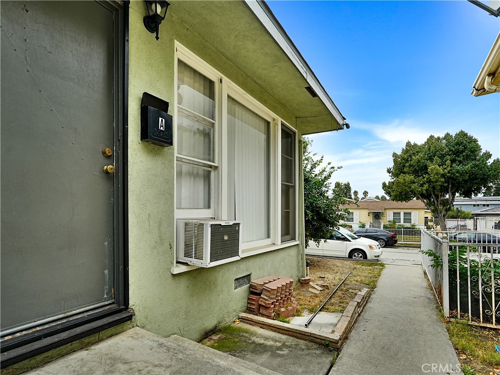 7928 Milton Avenue Whittier, CA 90602 - Photo 5 of 27 a view of sitting area in the balcony