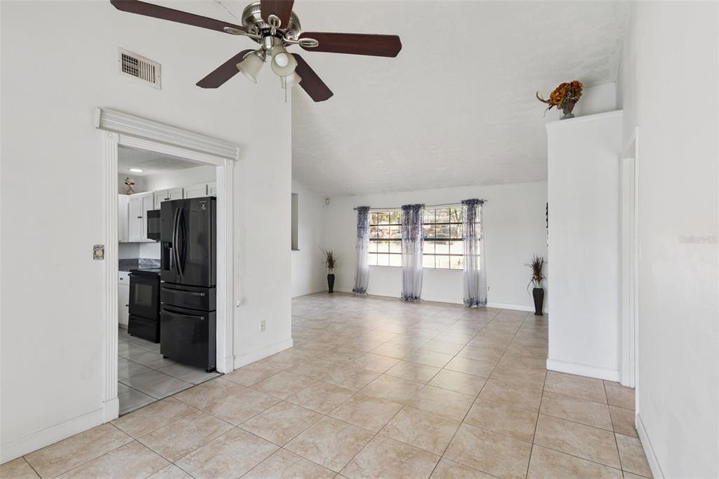 6700 Crescent Ridge Road Orlando, FL 32810 - Photo 5 of 34