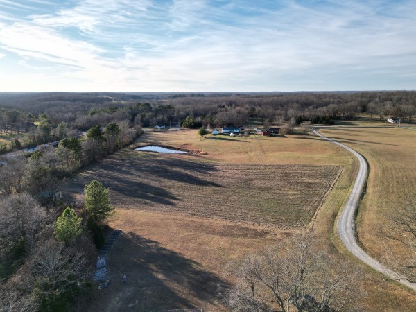 1275 State Highway 48 Dickson, TN 37055 - Photo 2 of 14