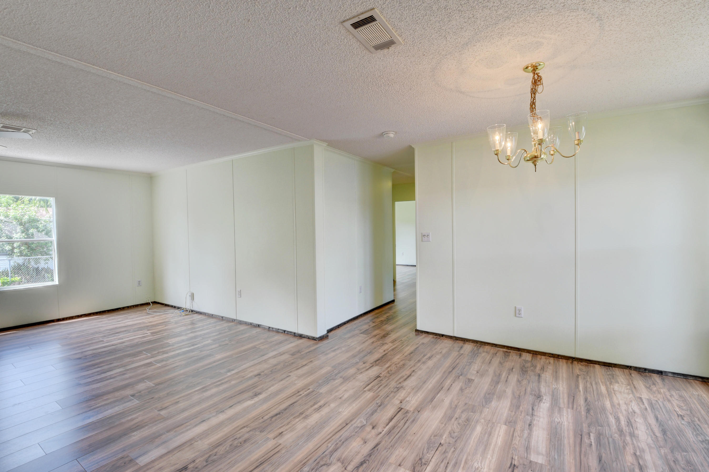 10088 Marlin Circle Boca Raton, FL 33428 - Photo 12 of 27 26_dsc_1877_78_79_80_81