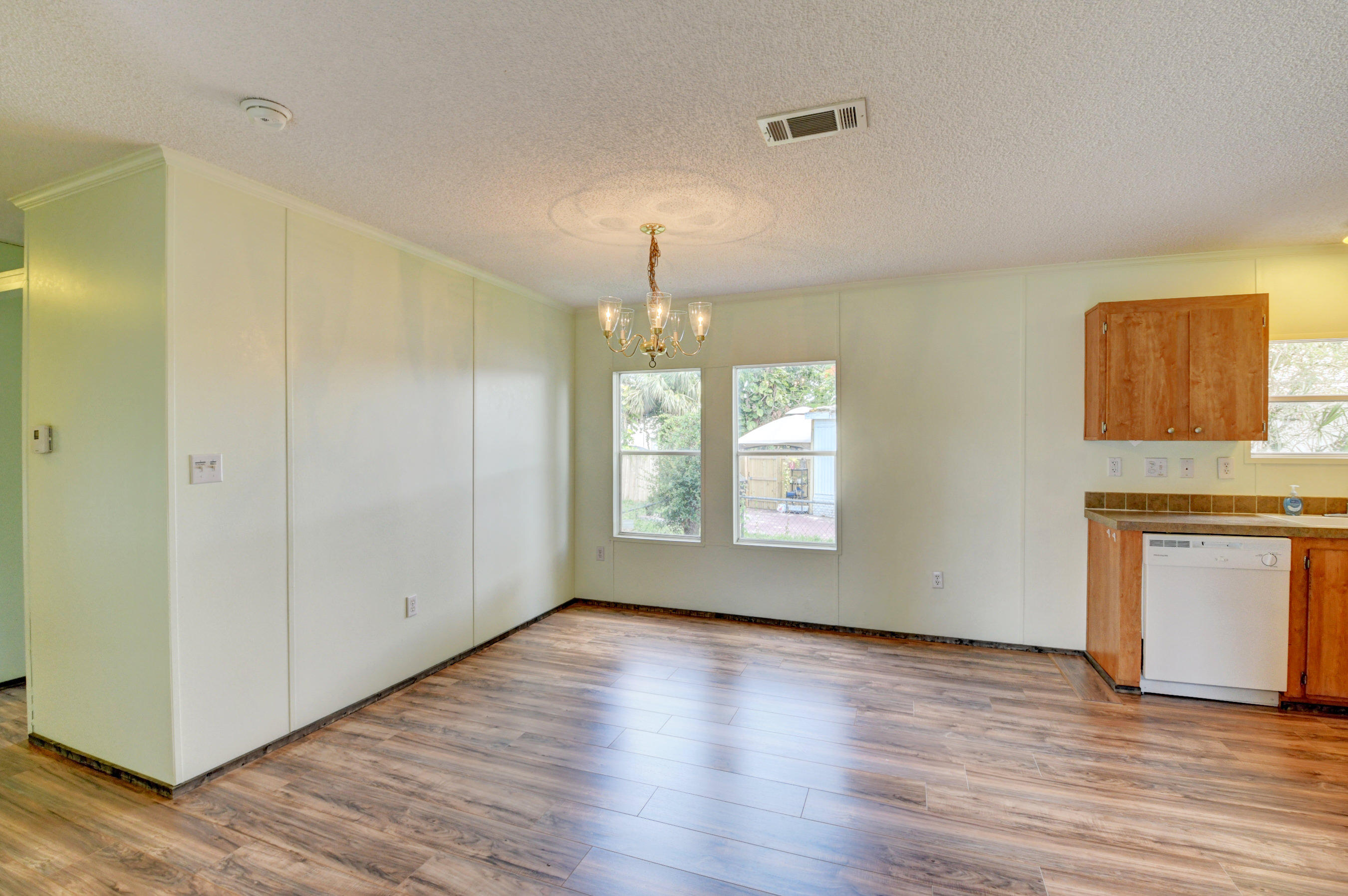 10088 Marlin Circle Boca Raton, FL 33428 - Photo 10 of 27 19_dsc_1842_3_4_5_6