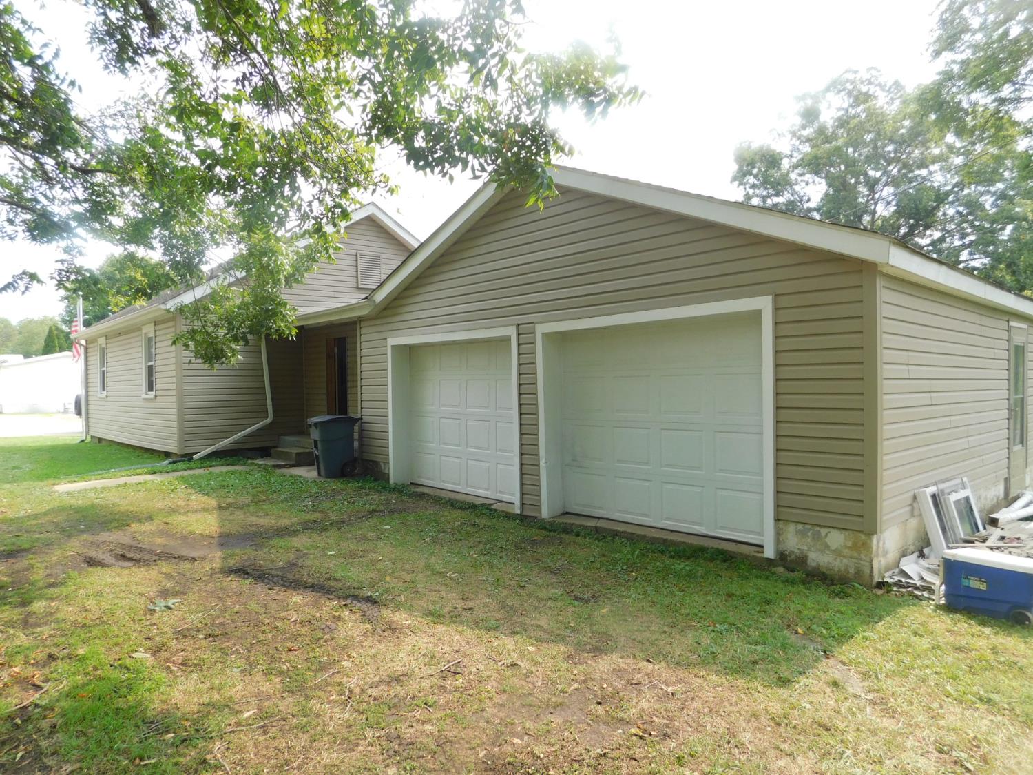 611 Liberty Street Vevay, IN 47043 - Photo 3 of 18