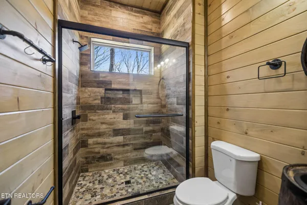 $2,499,900 | 997 King Branch Road, Sevierville, TN 37876