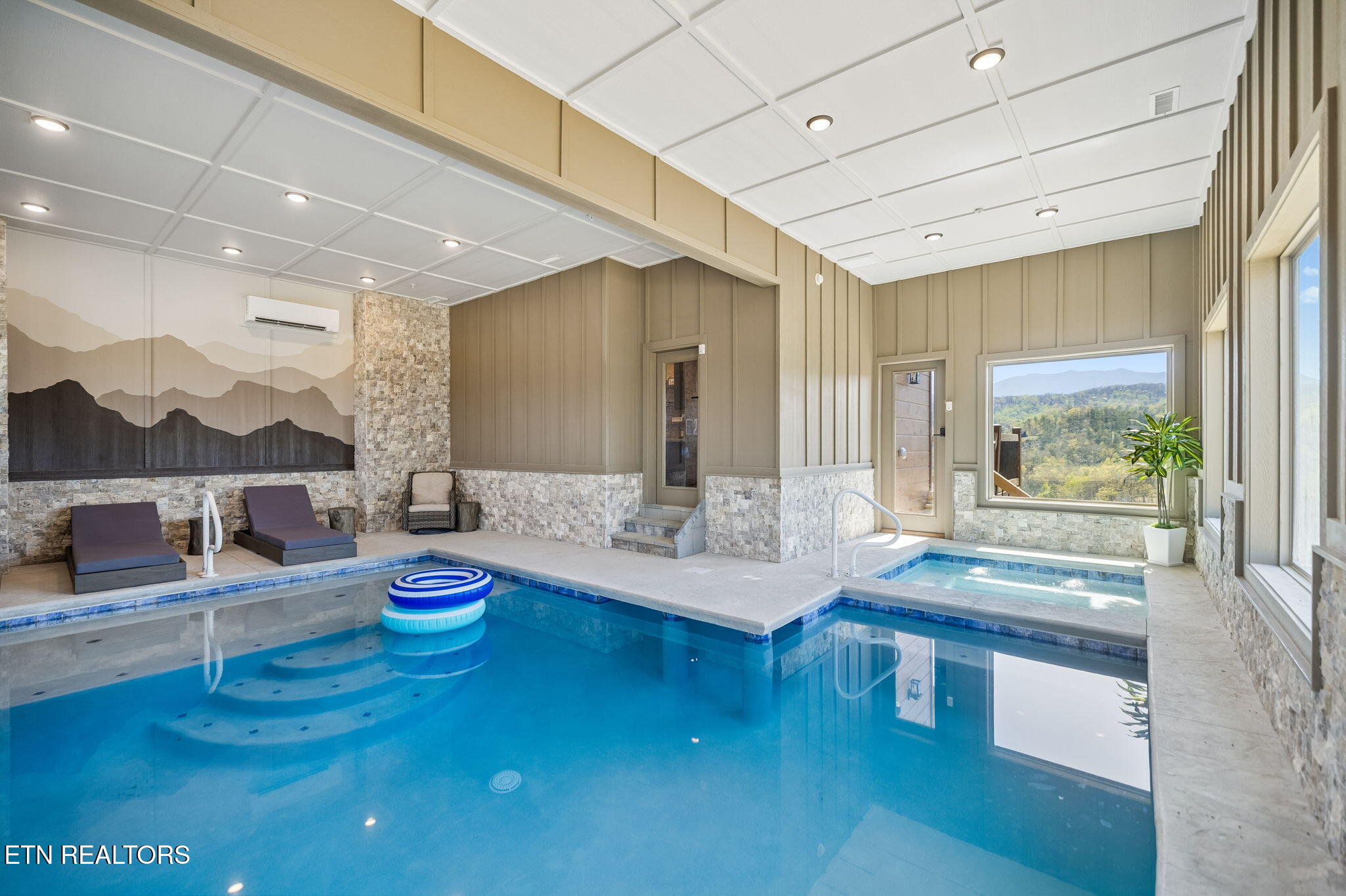 997 King Branch Road Sevierville, TN 37876 - Photo 4 of 60 26-16997 King Branch Rd - 026