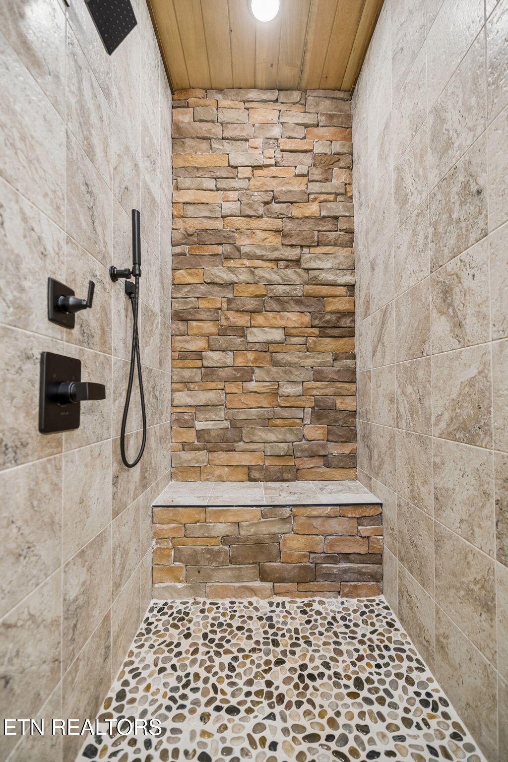 997 King Branch Road Sevierville, TN 37876 - Photo 47 of 60 60-16997 King Branch Rd - 060