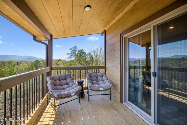 $2,499,900 | 997 King Branch Road, Sevierville, TN 37876