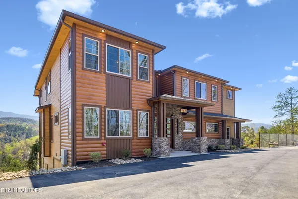 $2,499,900 | 997 King Branch Road, Sevierville, TN 37876