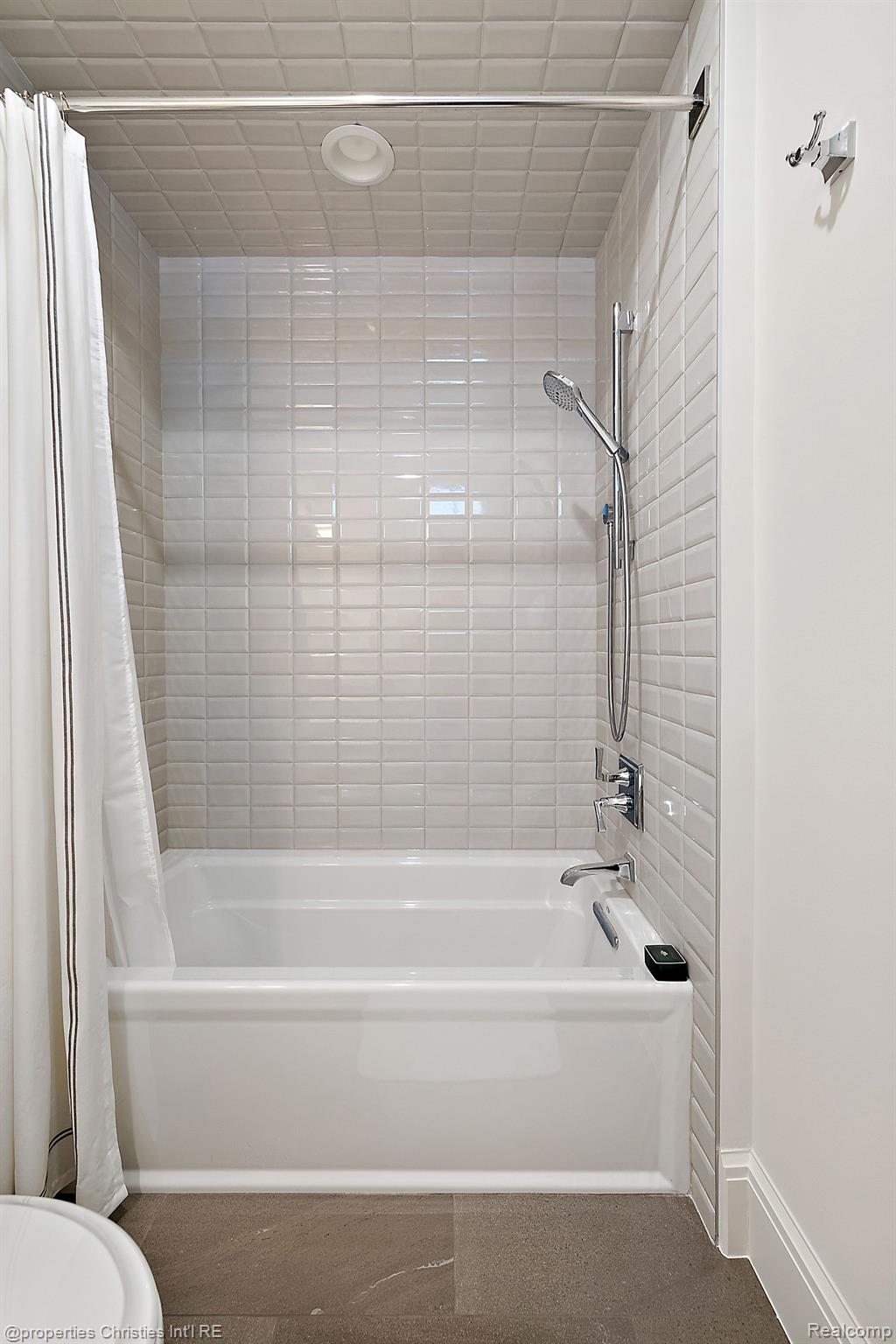 376 Baldwin Road Birmingham, MI 48009 - Photo 59 of 98 Gallery Image 59