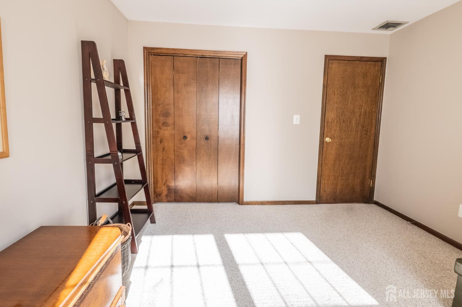 59 Dayton Road Jamesburg, NJ 08831 - Photo 37 of 67