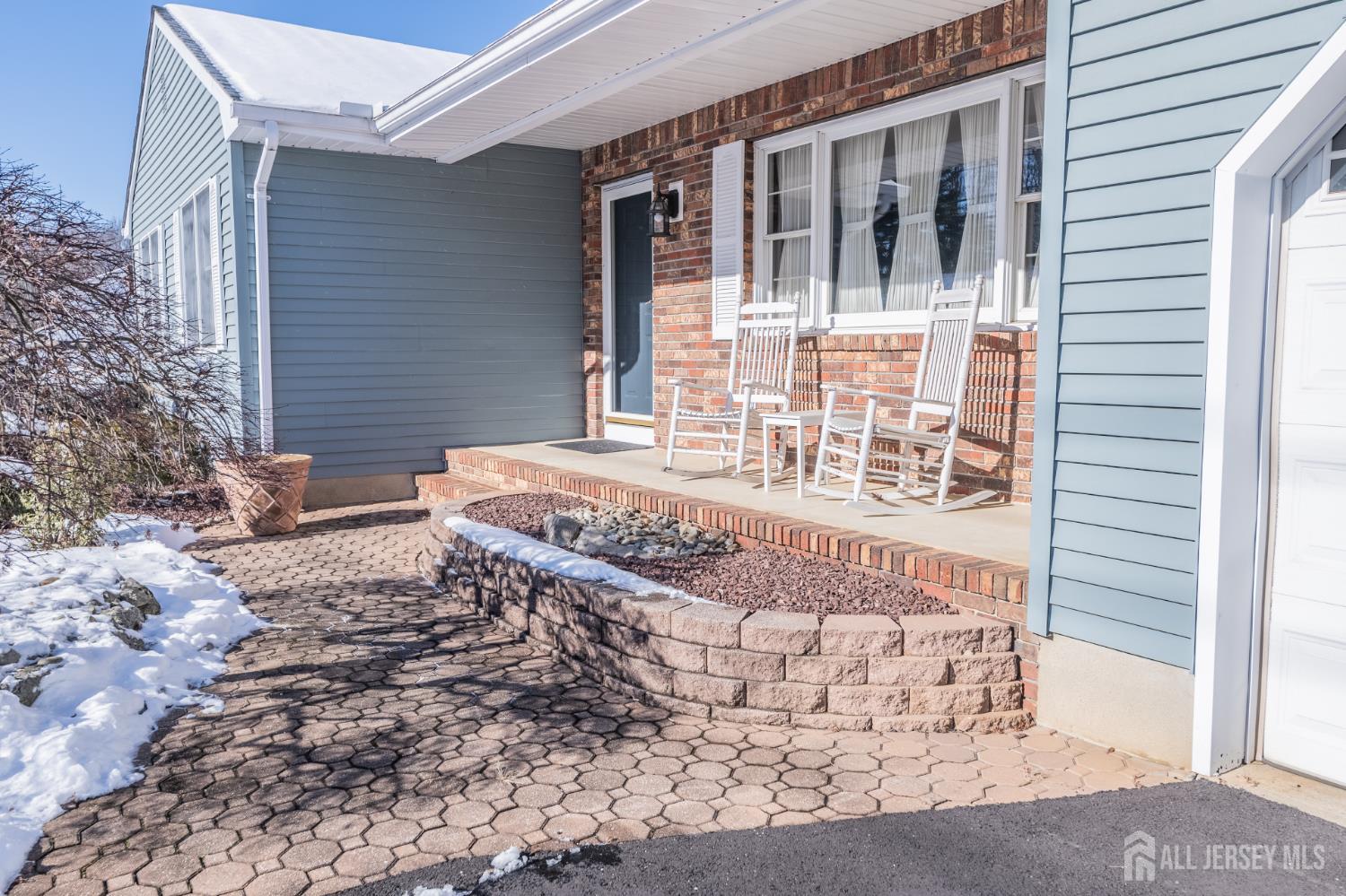 59 Dayton Road Jamesburg, NJ 08831 - Photo 4 of 67