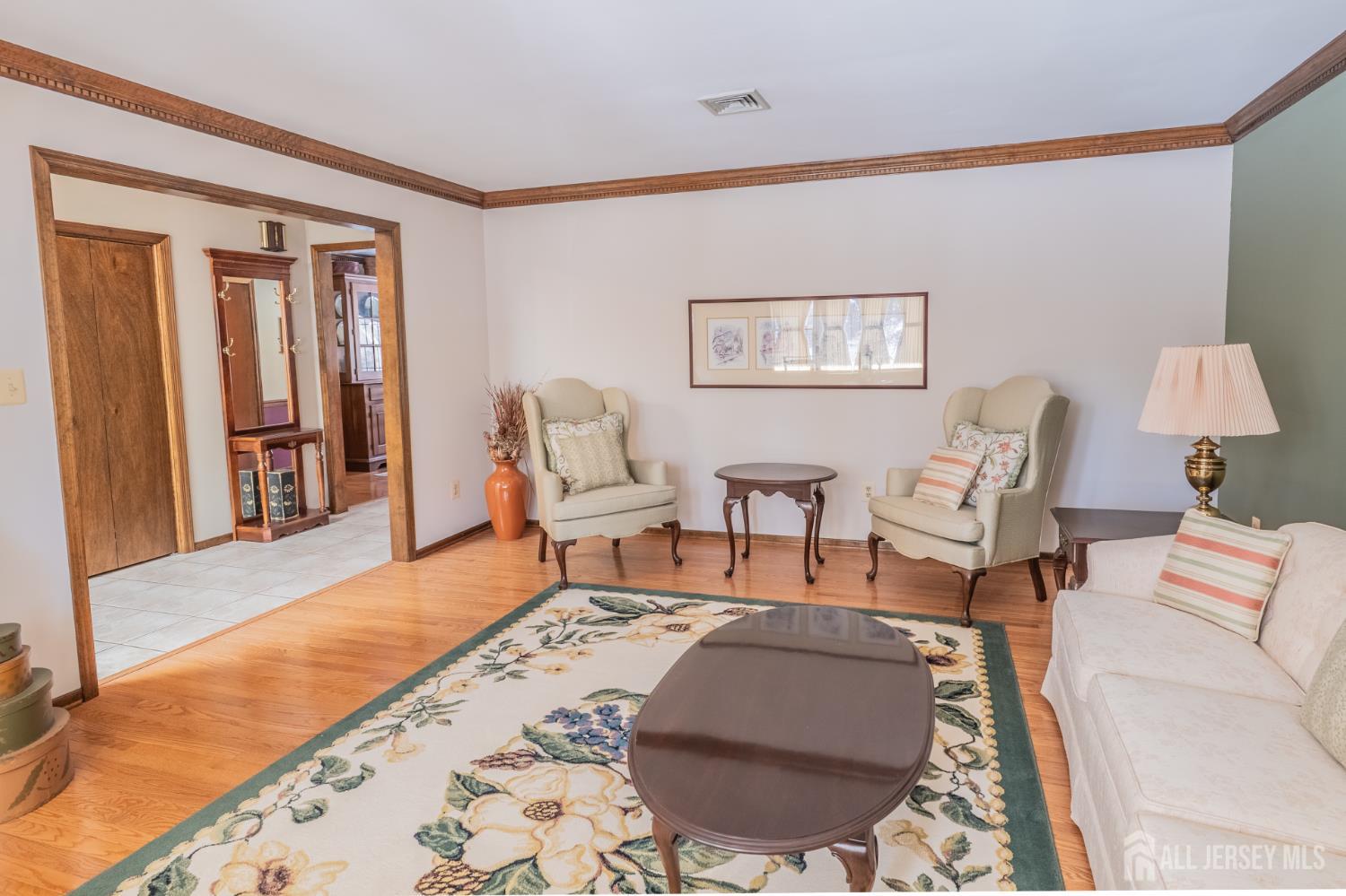 59 Dayton Road Jamesburg, NJ 08831 - Photo 9 of 67