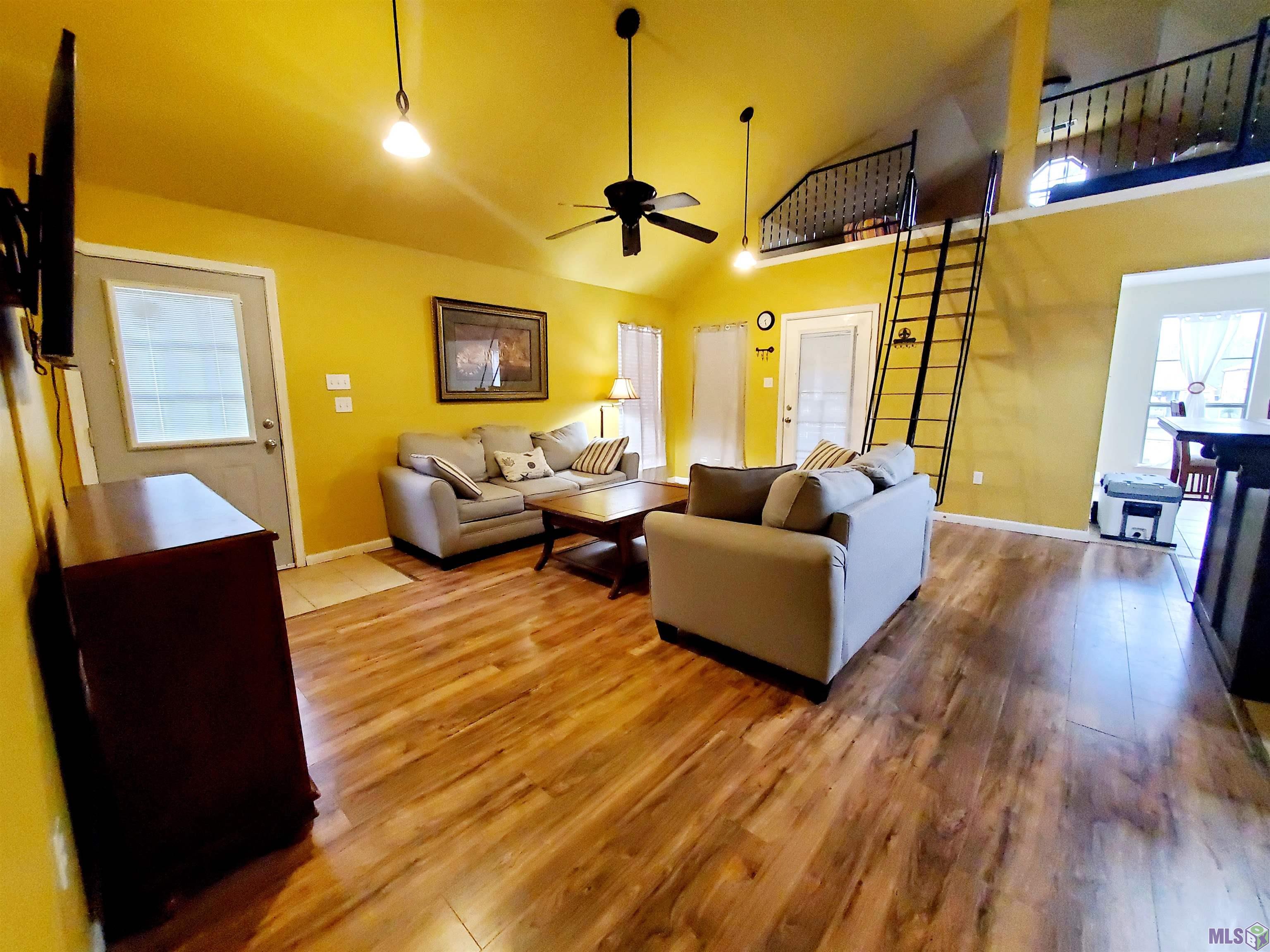 20996 Diversion Canal Road St. Amant, LA 70774 - Photo 31 of 44