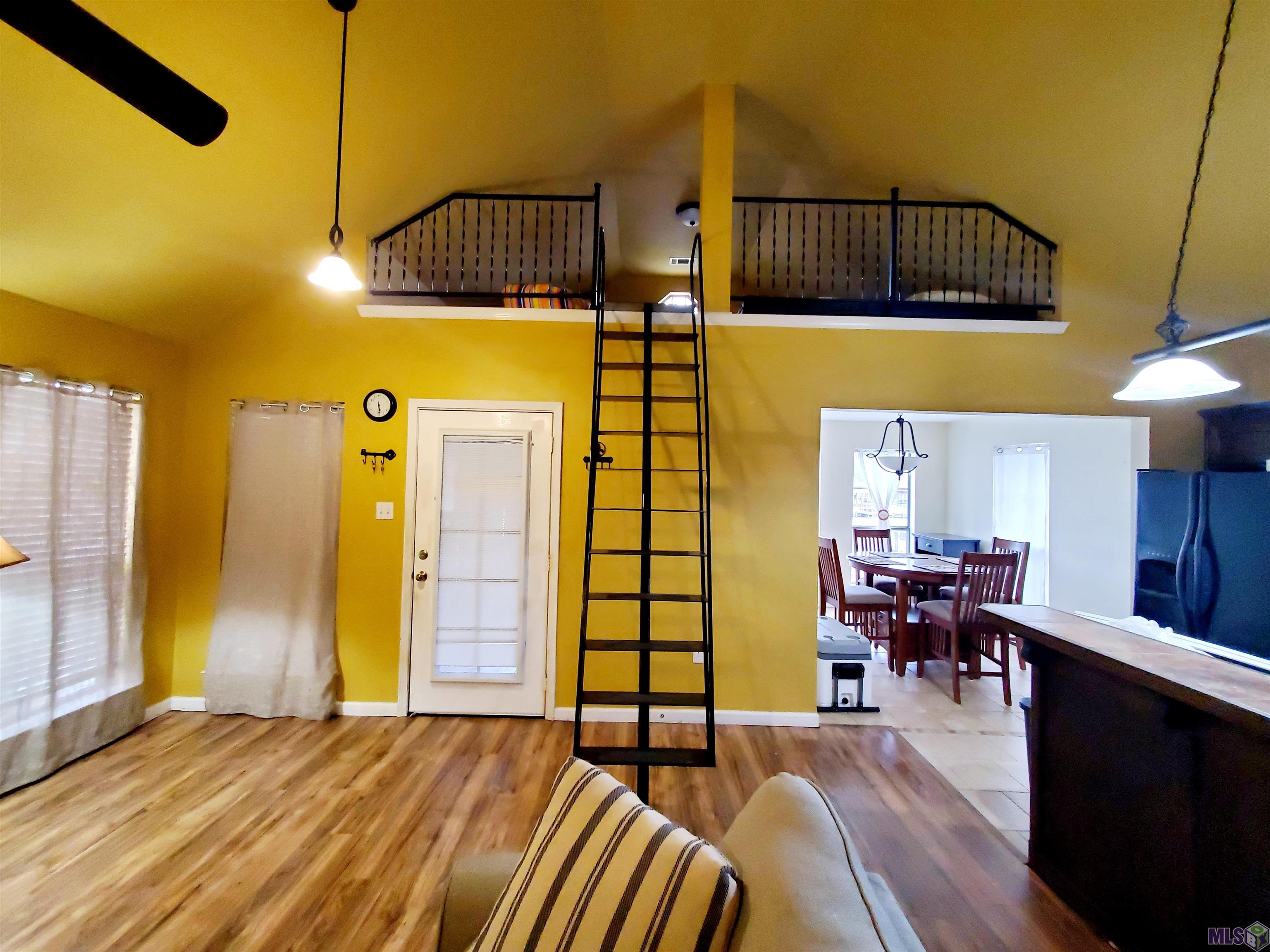 20996 Diversion Canal Road St. Amant, LA 70774 - Photo 35 of 44