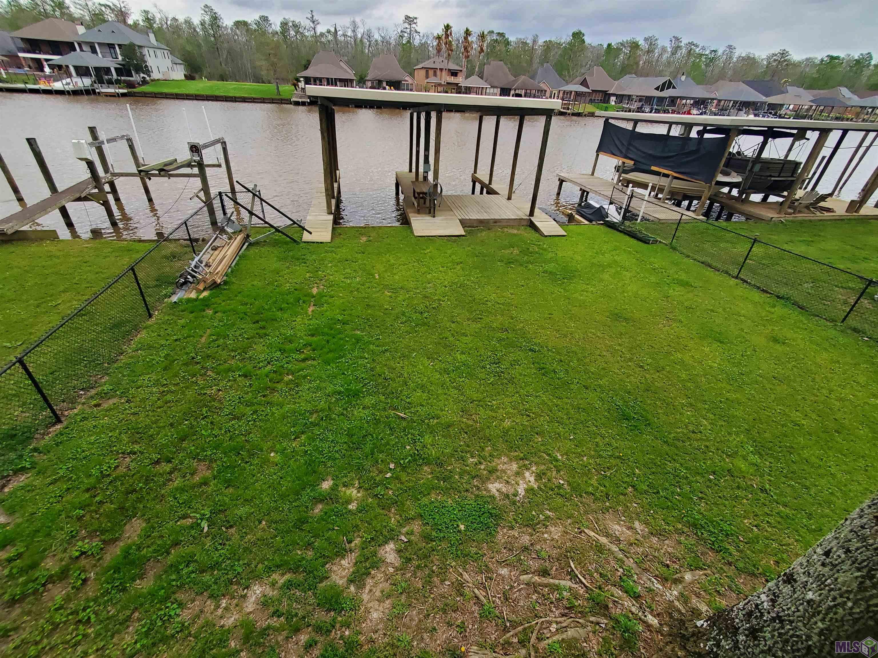 20996 Diversion Canal Road St. Amant, LA 70774 - Photo 39 of 44