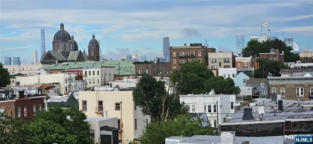 $299,900 | 1700 John F. Kennedy Boulevard, Unit 31, Union City, NJ 07087