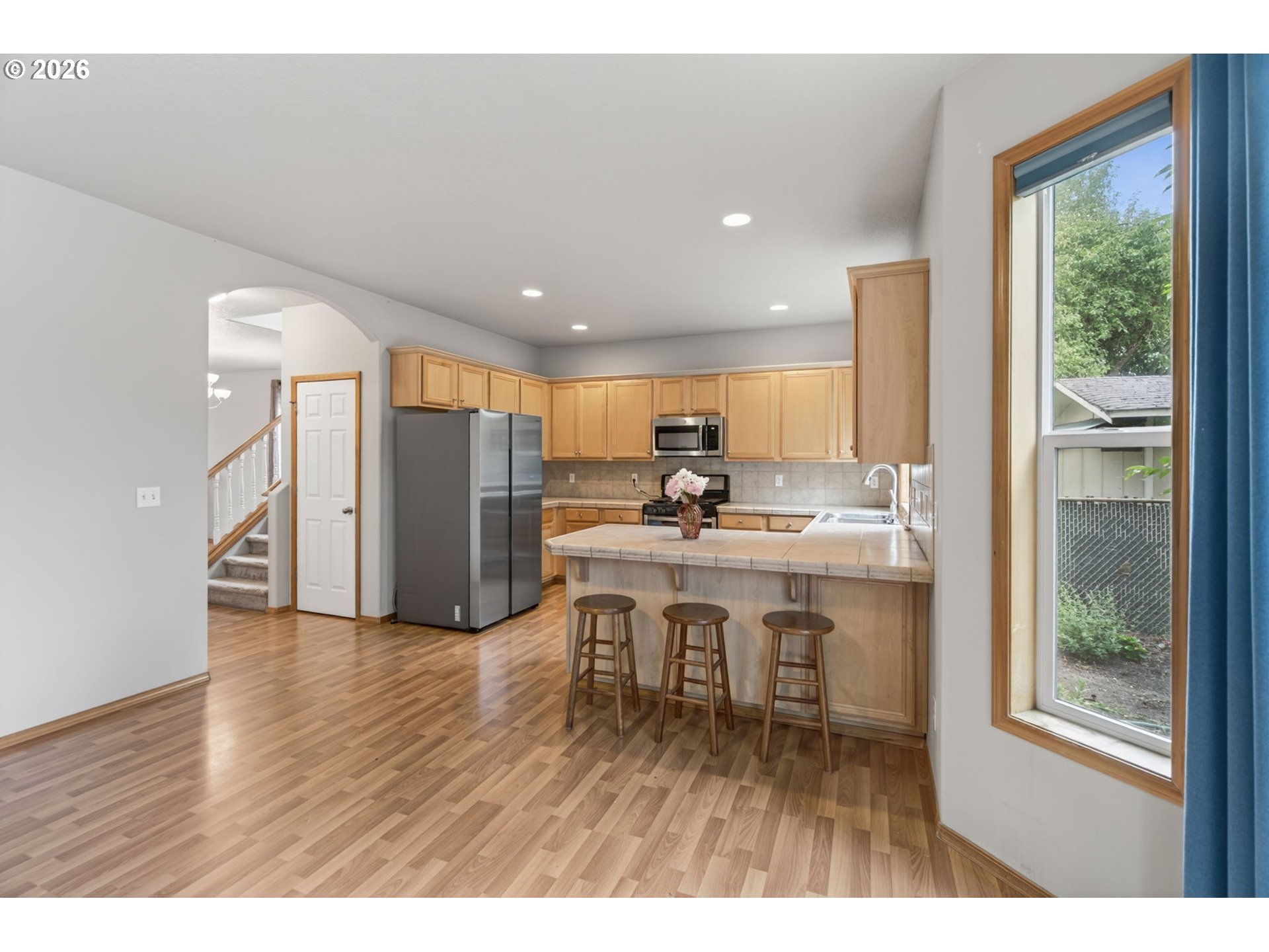 6628 Southeast Reedway Street Portland, OR 97206 - Photo 8 of 33