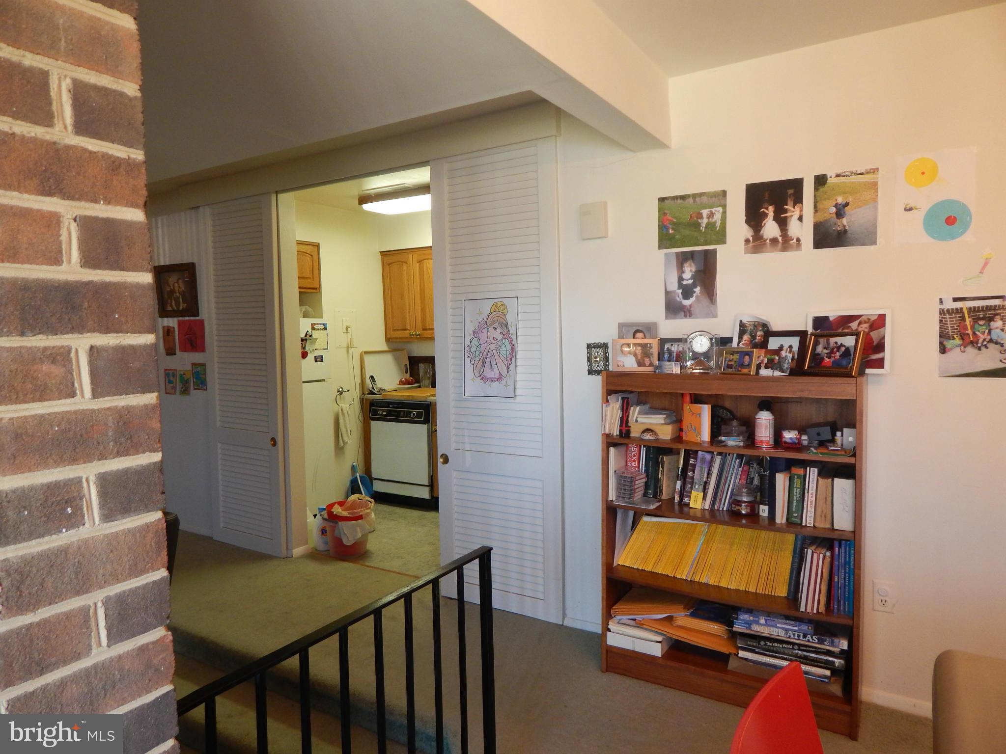 2105 Walsh View Terrace, Unit 15102 Silver Spring, MD 20902 - Photo 11 of 30 Interior (General)