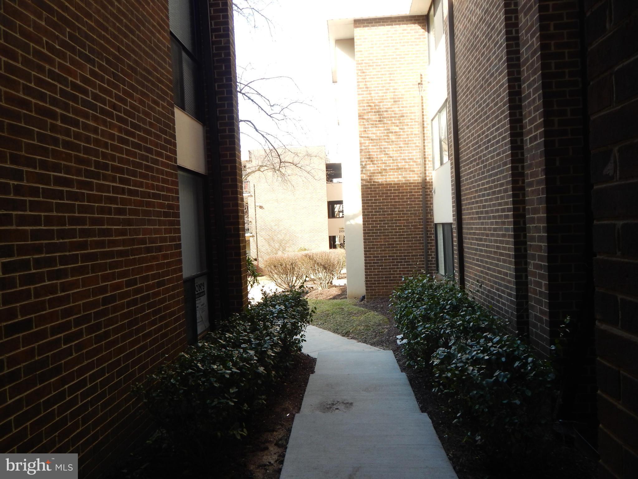 2105 Walsh View Terrace, Unit 15102 Silver Spring, MD 20902 - Photo 25 of 30 Exterior (Front)