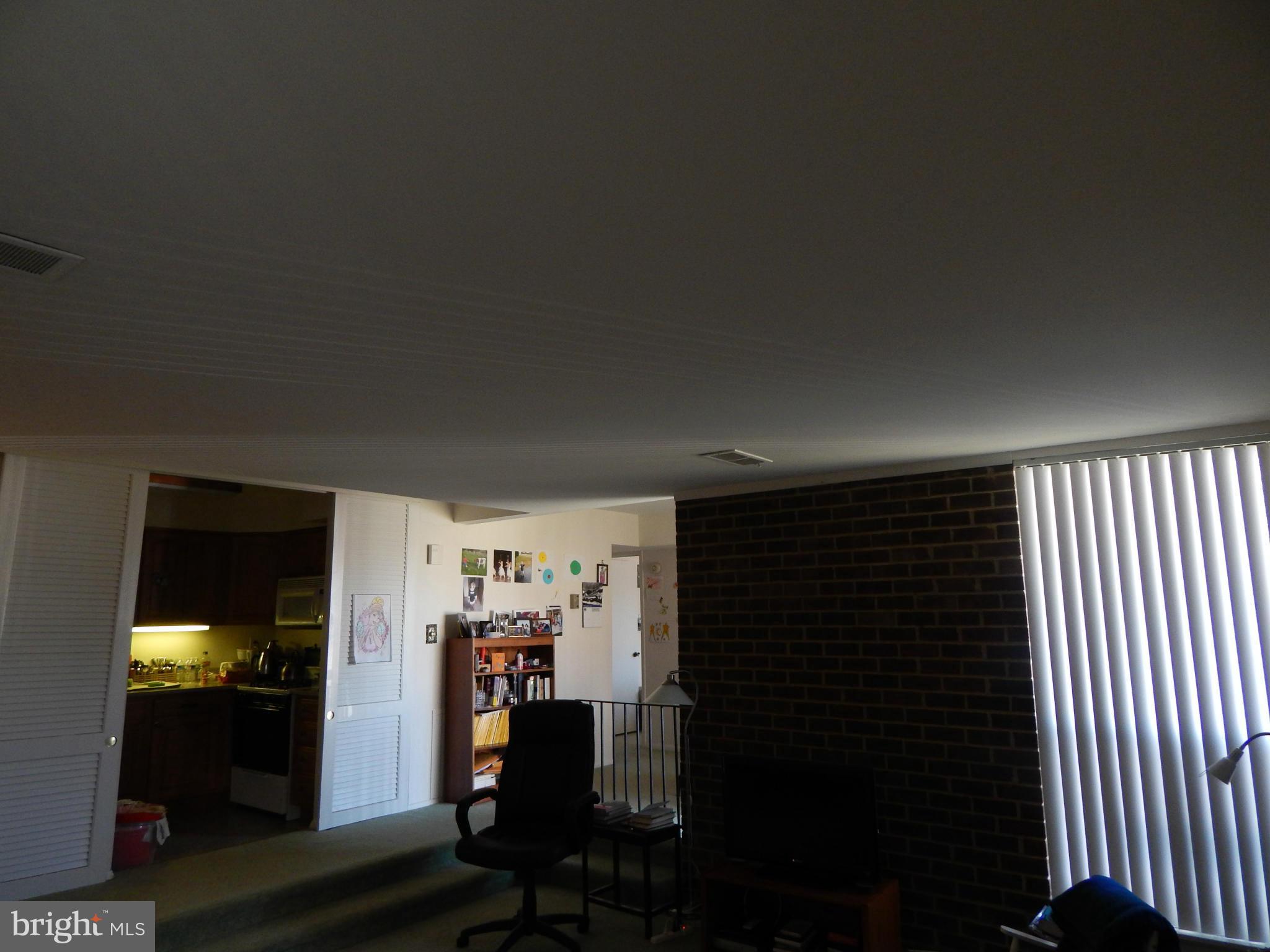 2105 Walsh View Terrace, Unit 15102 Silver Spring, MD 20902 - Photo 7 of 30 Interior (General)