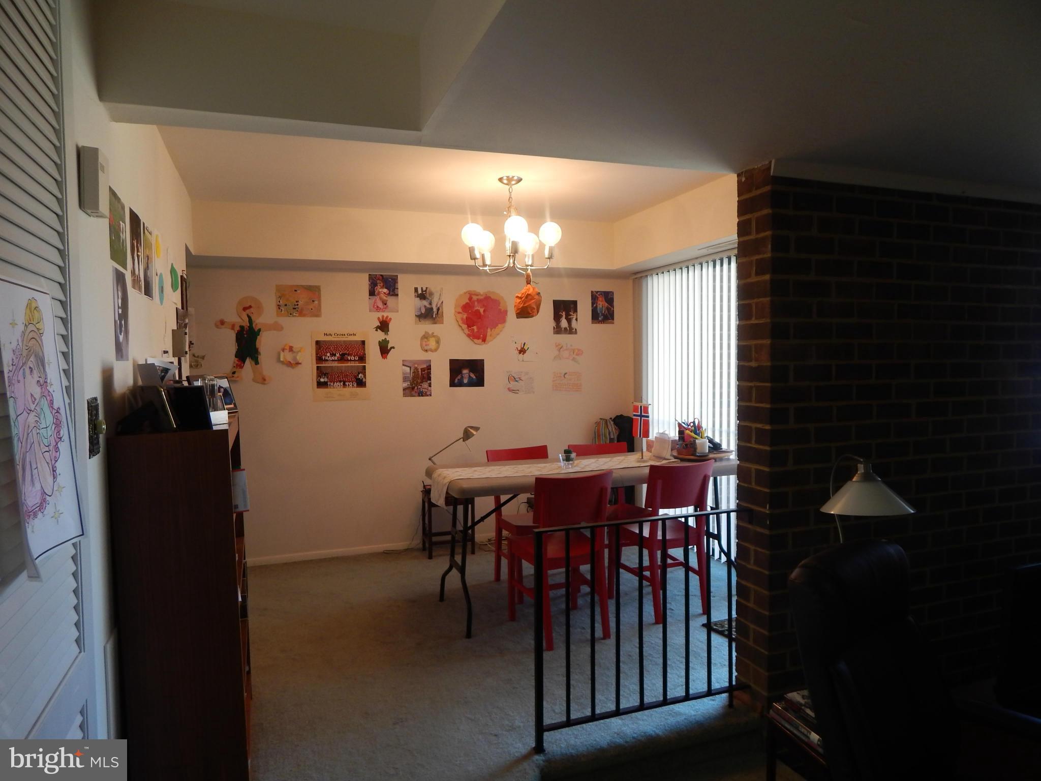 2105 Walsh View Terrace, Unit 15102 Silver Spring, MD 20902 - Photo 10 of 30 Dining Room