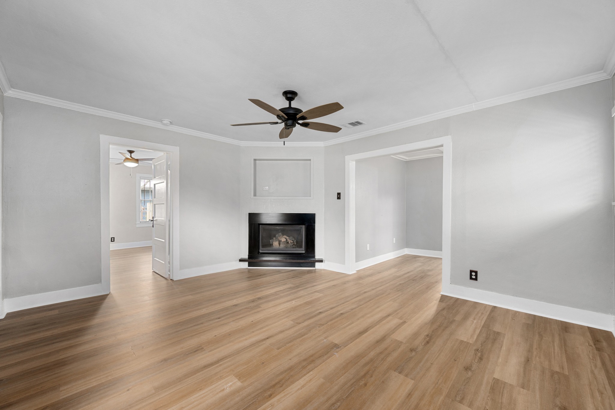 1216 South Myrtle Street Georgetown, TX 78626 - Photo 11 of 30