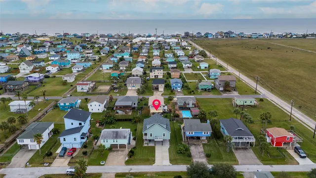 $3,000 | 16713 Moby Dick, Jamaica Beach, TX 77554