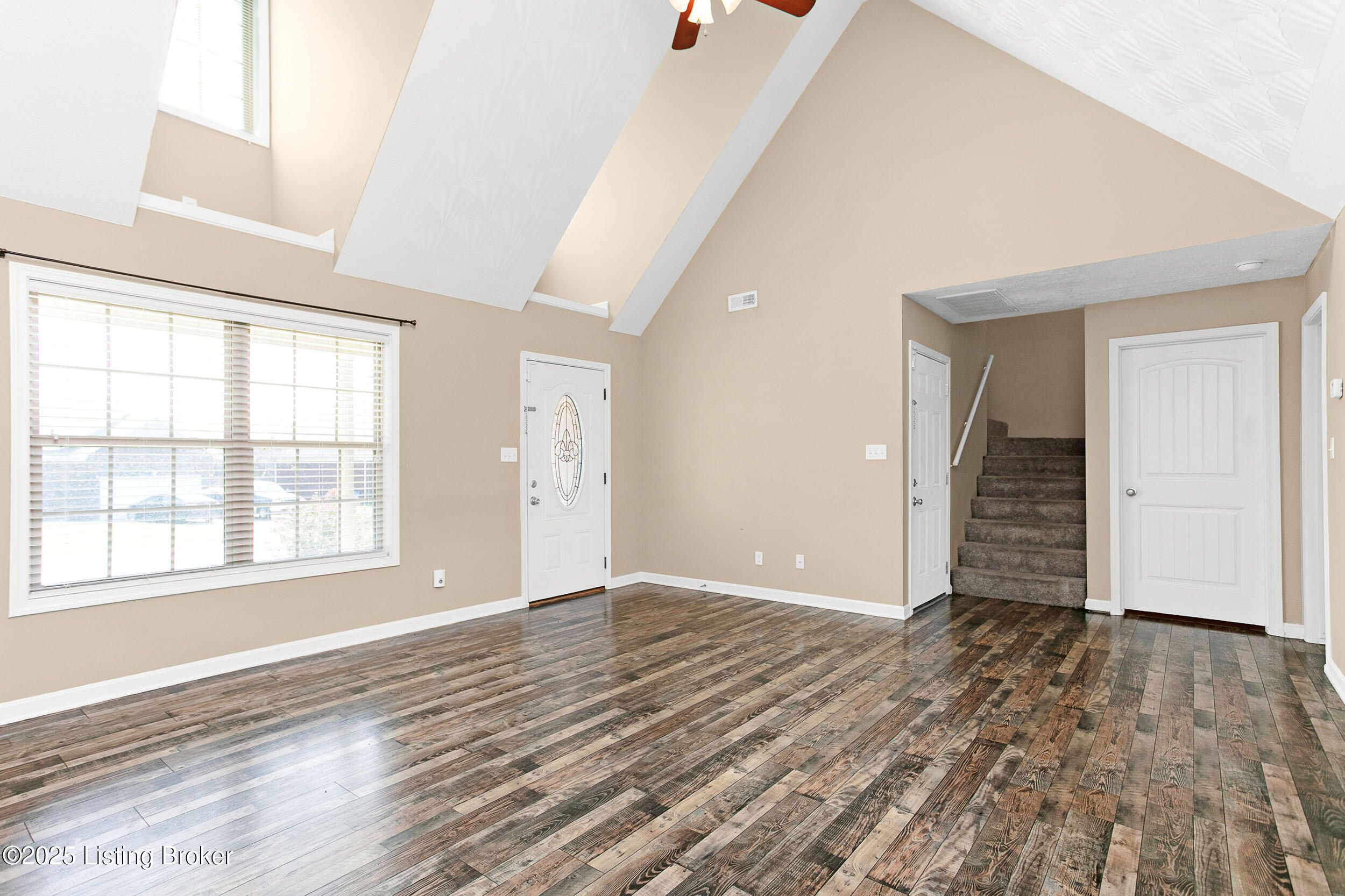 105 Fox Ridge Road Bardstown, KY 40004 - Photo 7 of 30 105FoxRidgeRd-12