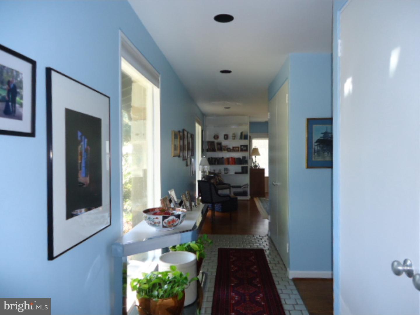 23 Edgemoor Road Cheltenham, PA 19012 - Photo 4 of 22 Foyer