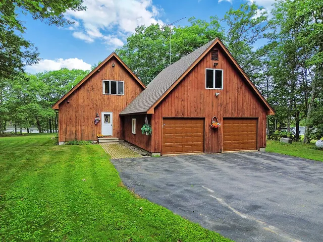 $875,000 | 691 Middle Road, Dresden, ME 04342