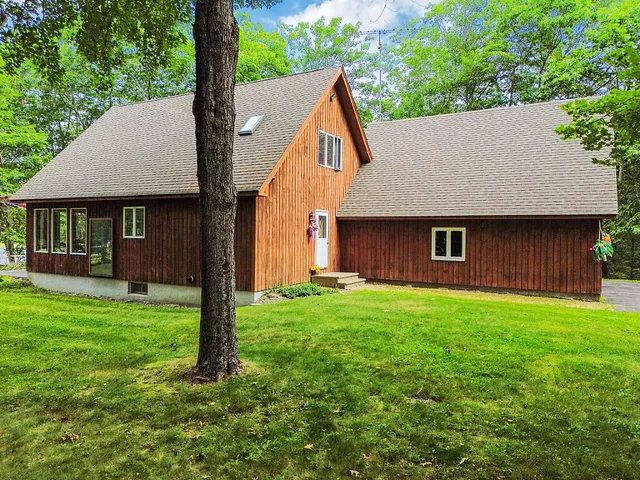 $875,000 | 691 Middle Road, Dresden, ME 04342