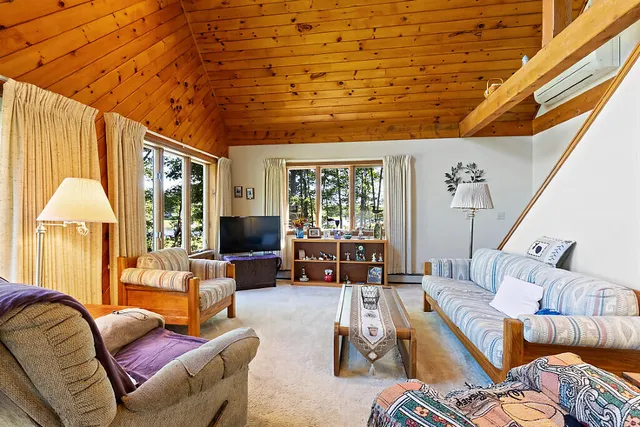 $875,000 | 691 Middle Road, Dresden, ME 04342